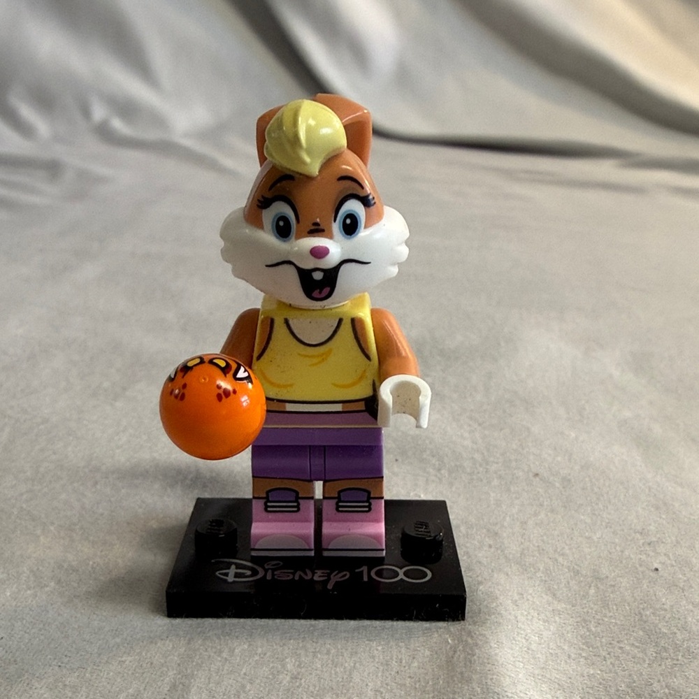Disney 100 Lego - Lola Bunny